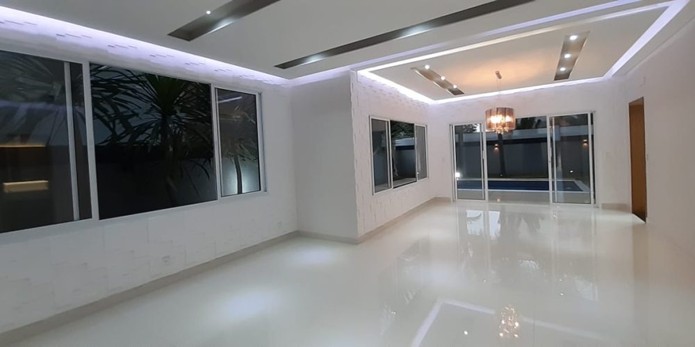 WhatsApp Image 2025-03-22 at 16.43.10 (1)