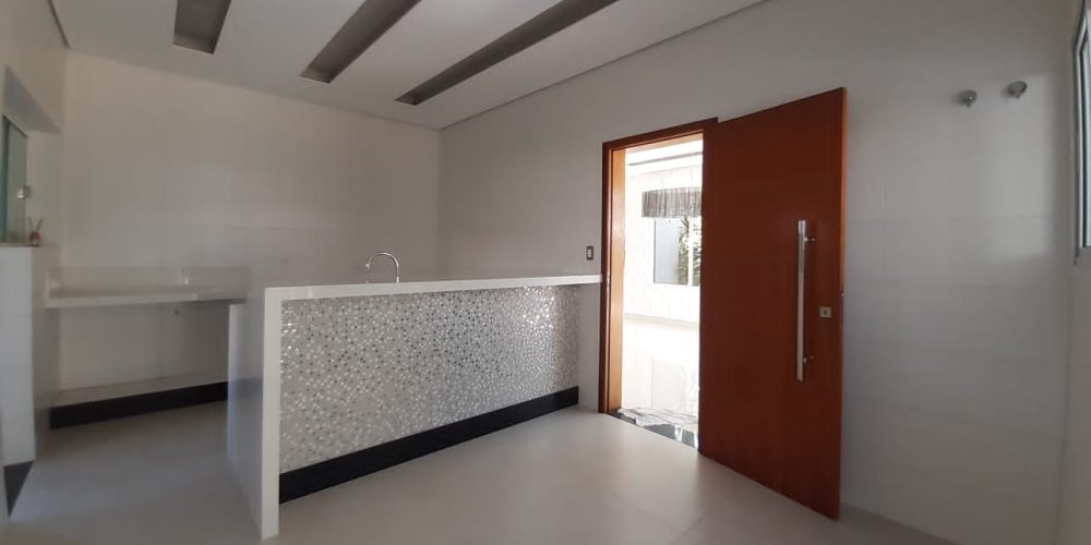 WhatsApp Image 2025-03-22 at 16.43.16 (1)