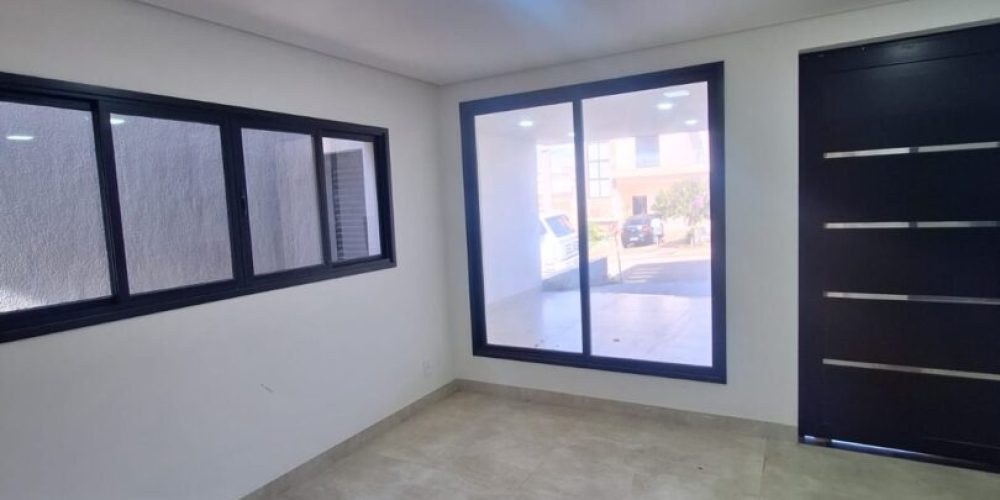 WhatsApp Image 2025-07-14 at 15.15.27 (1)